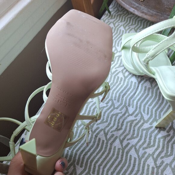 NWOT strappy green call it spring heels - Picture 6 of 6